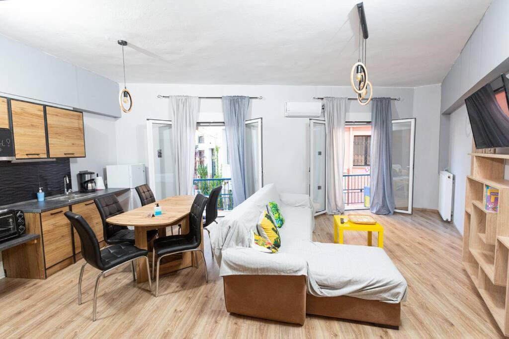 Matilda Central Apartment Aegina Bagian luar foto